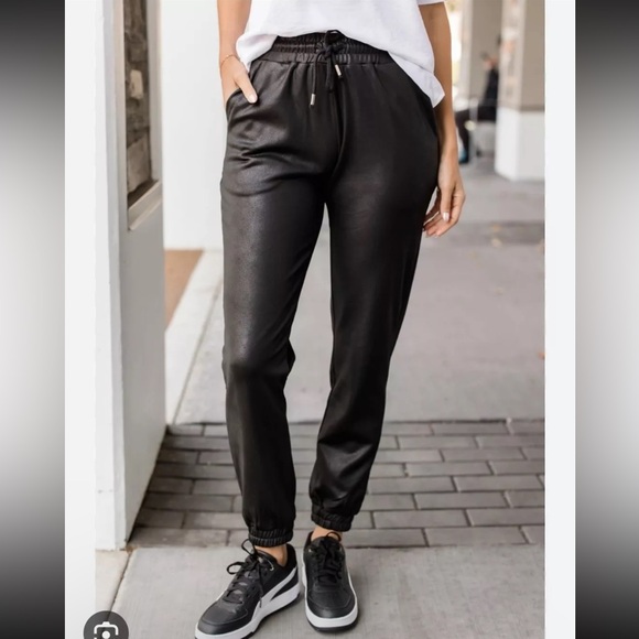 Alec Les Filles pants size S. 100% polyurethane with polyester lining. No tags - Picture 1 of 14
